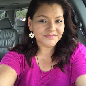 Meet your Posher, Araceli